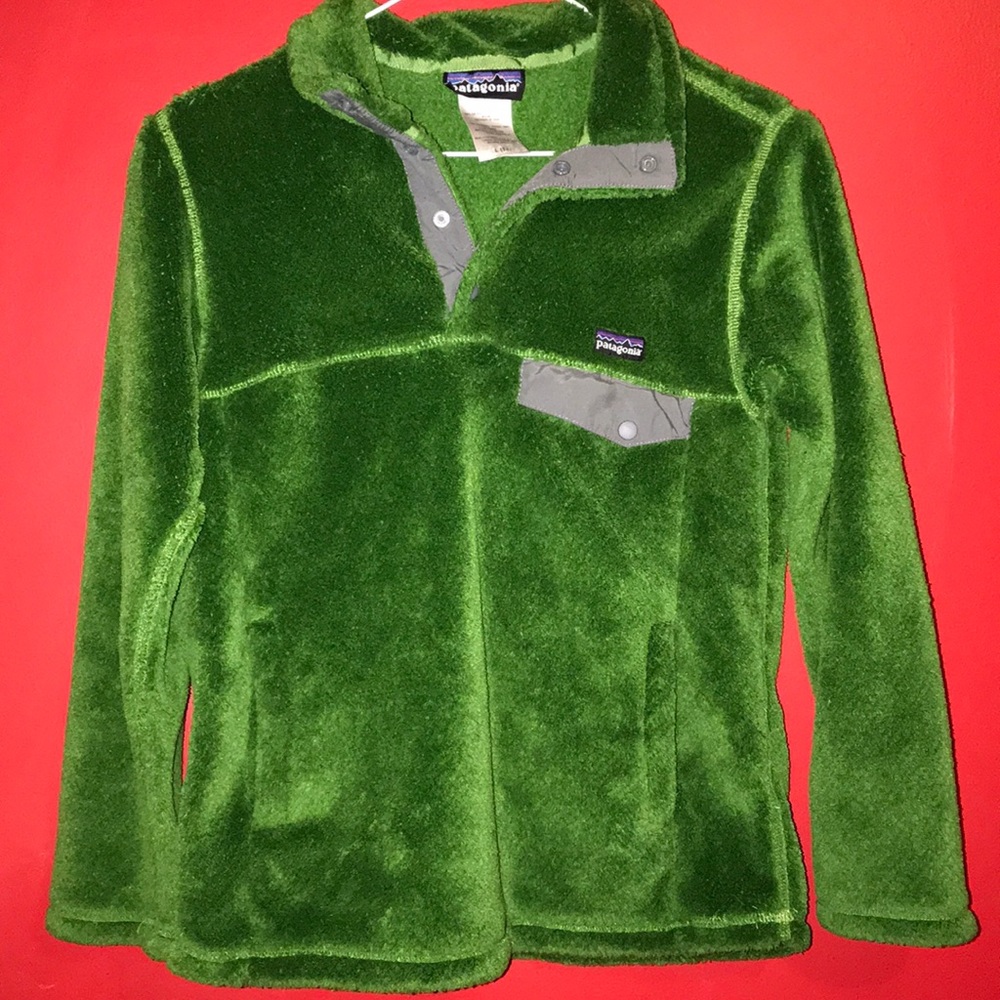 Patagonia pull over!